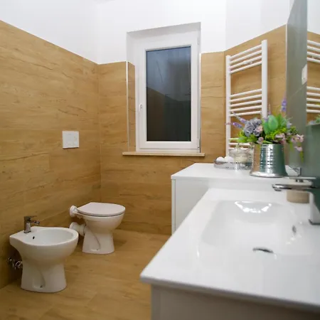 Al Tredici Apartment *